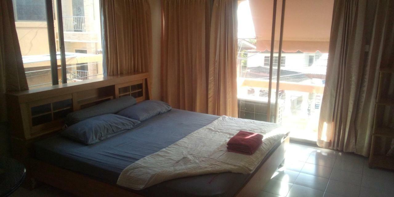 M & A Guesthouse Hua Hin Exterior photo